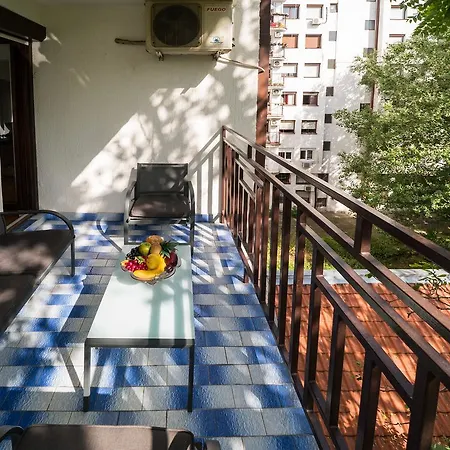 Apartment Sensitive